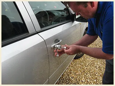 Agoura Hills Locksmith Store Agoura Hills, CA 818-531-9691 - 14a-car-locksmith